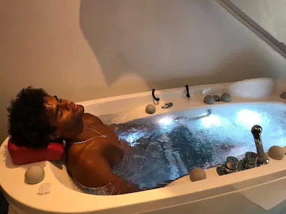 Photo de Saveurs d'eaux - Spa privatif - 94 - Thérapie bien être - Vincennes